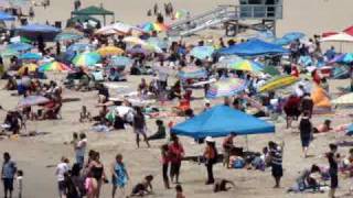 Http://www.santamonicablogs.com come spend a day at the beach in santa
monica california and see what makes this such an awesome place to
su...