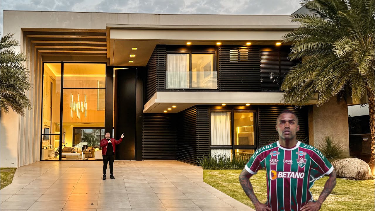 MANSÃO DE PRAIA DO DOUGLAS COSTA À VENDA  EM XANGRI-LÁ | CONDOMÍNIO SENSE