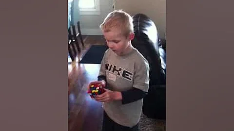 7 year old solves a RUBIK's cube