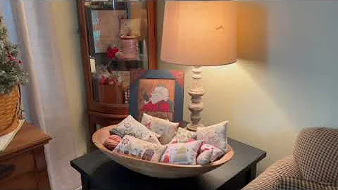 WOW! 2 Home Tours and Stitching, Stitching, Stitching! Merry Christmas! FlossTube #123