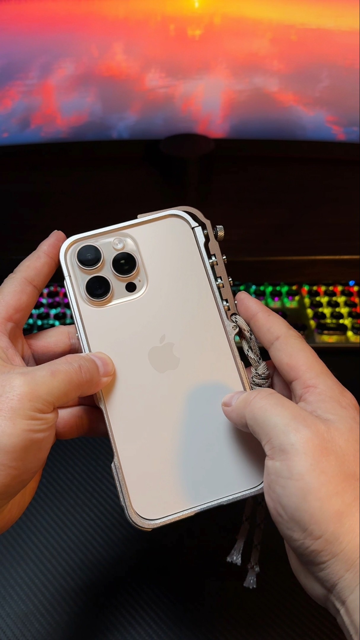 Personalized metal frame, cool mechanical design, full of high-end feeling! iPhone metal frame, high