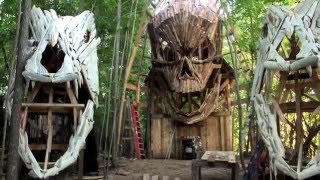 Haunted Overload 2013 Skull Construction Video