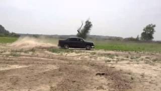 Chevy avalanche doing donuts