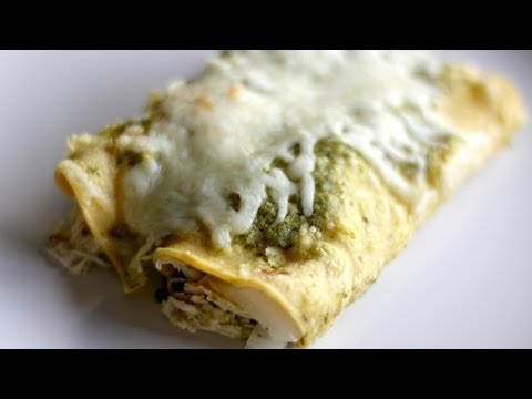 How to Make Chicken Enchiladas Verdes | Hilah Cooking