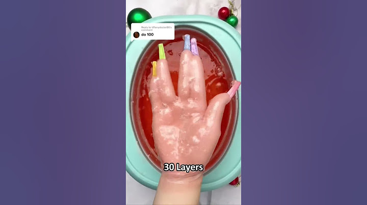 It looks like a chicken foot 😂 #favirzce #waxing #usa #skincare #selfcare #handcare #paraffin