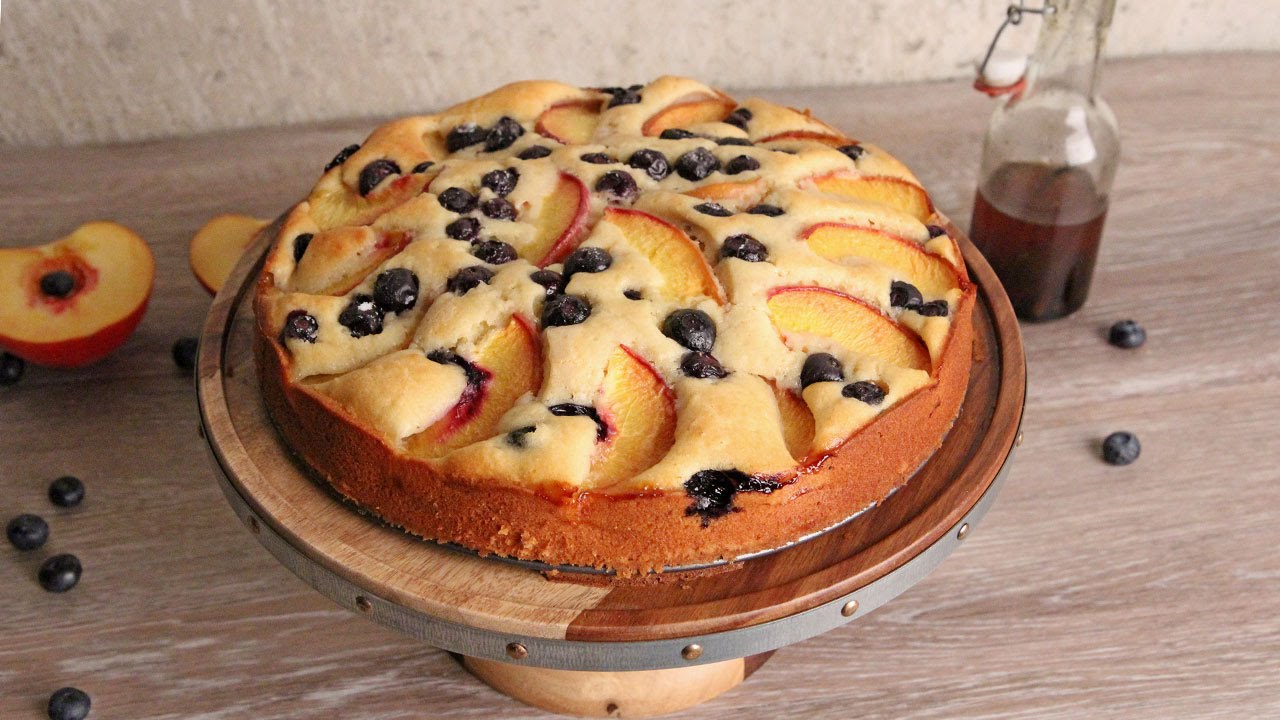 Peach & Blueberry Coffee Cake 