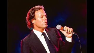 JULIO IGLESIAS EN CONCIERTO EN SANTIAGO DE COMPOSTELA, BARCELONA Y TRUJILLO