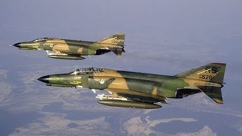 High Altitude Carpet Bombing (One Example of CCRP Method) | M1A2 & F-4E Phantom (War Thunder 1.99)