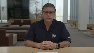 Dr. Castro answers questions from Fresno State students