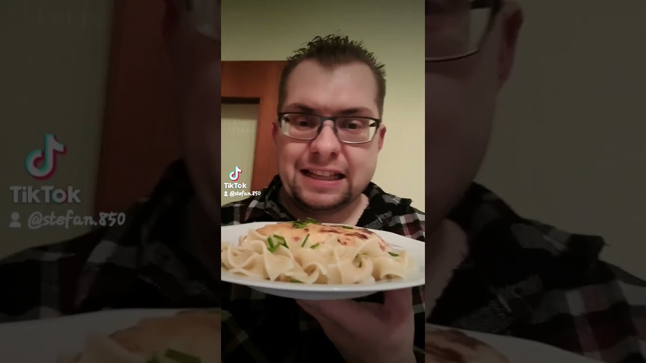 Part: 1 Überbackene Schnitzel mit Bandnudeln - YouTube