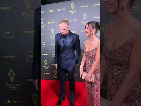 Erling Haaland #menswear #fashion en costume plus stylé #footballshorts