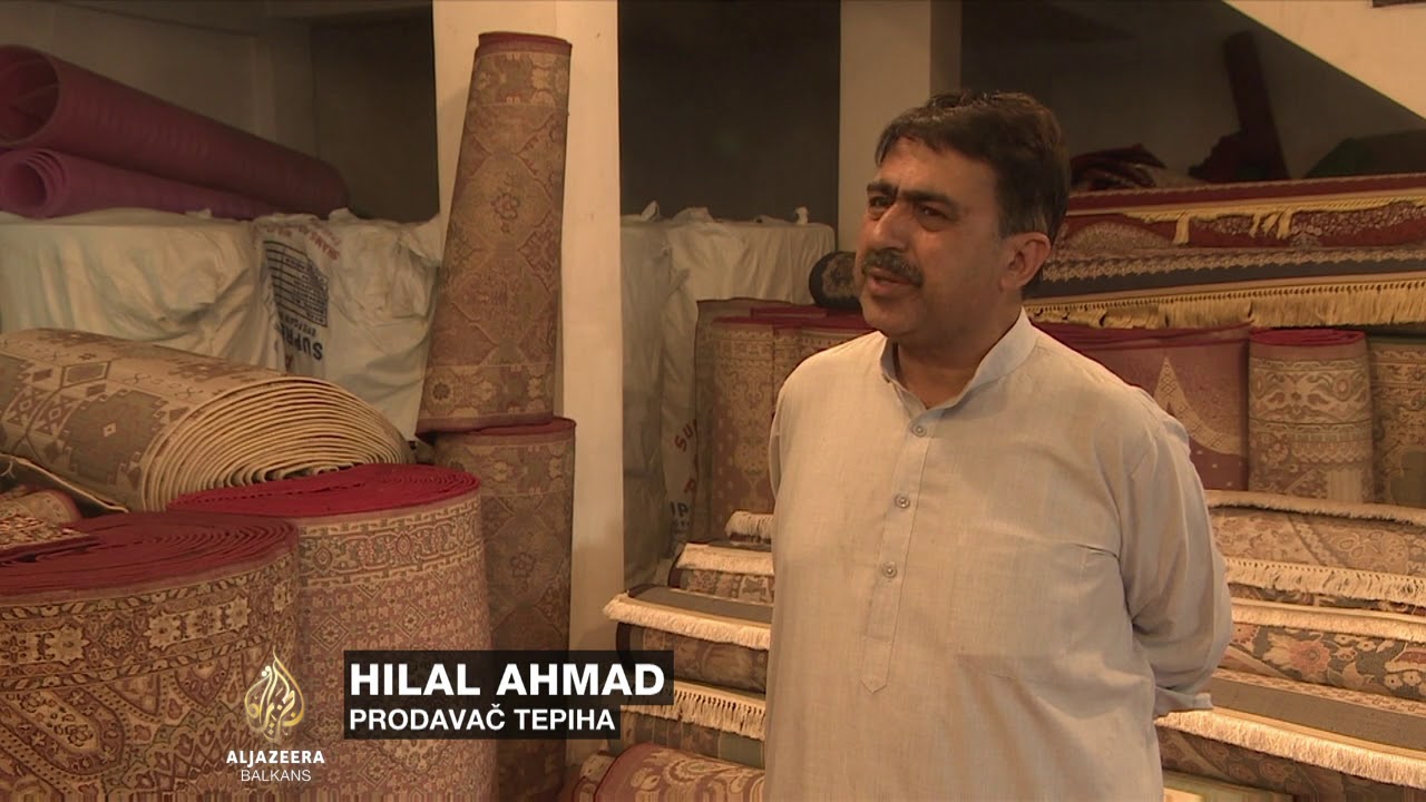 حصار كشمير: معظم المواطنين لا يذهبون إلى العمل لأسابيع