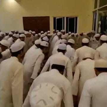Dzikir Nasyid Sekumpul, yang di ajarkan oleh syekh Arsyad Al Banjari  #sekumpul #dzikir
