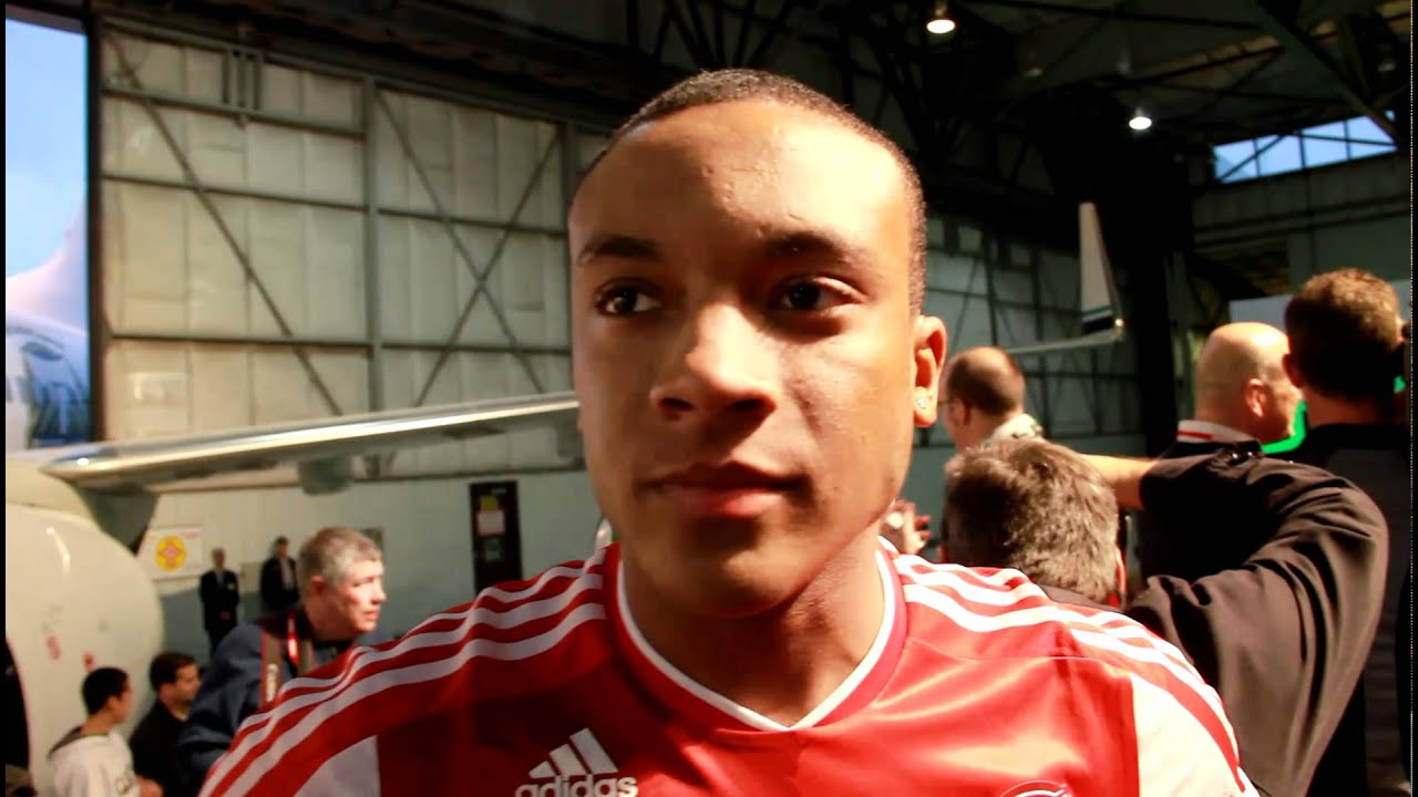 camera iphone 8 plus apk Wallace Interview