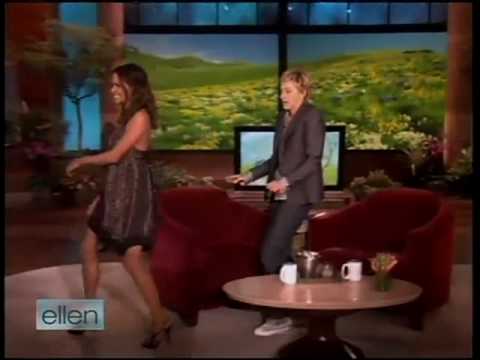 Halle Berry dancing to Hurricane Chris' "She's Fine" on the Ellen show 3/31. Download the track here: tiny.cc Scroll through to see Halle and Ellen dancin "Hallleeee Berry, Hallle Berrrrry"