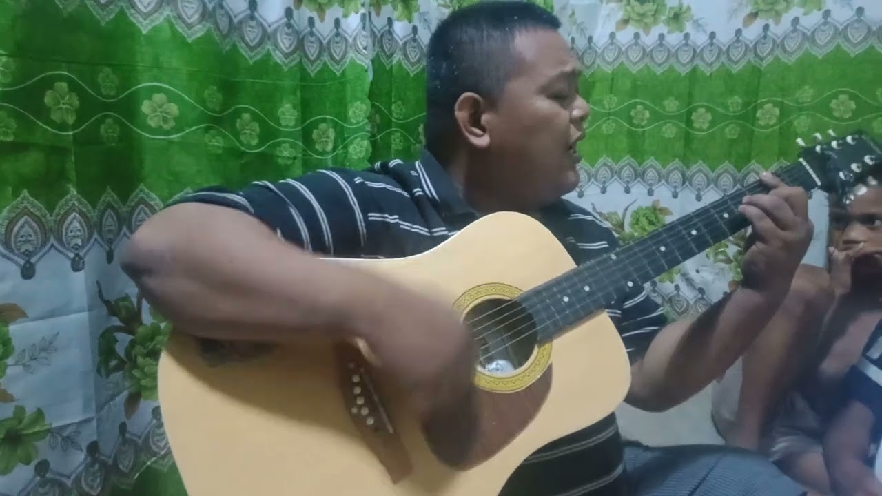 habang nasa struggles worship parin 