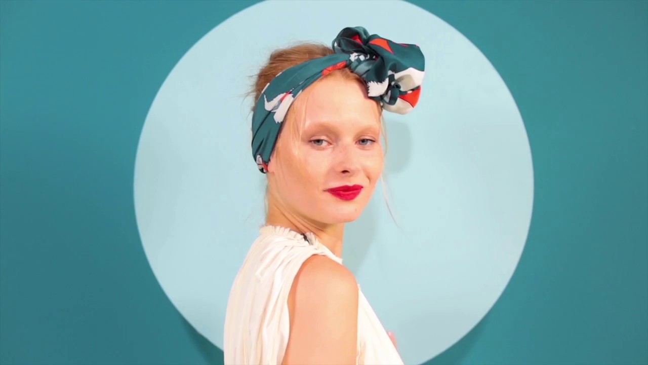 Le tuto foulard Rumisu : Front bow with big bad wolf