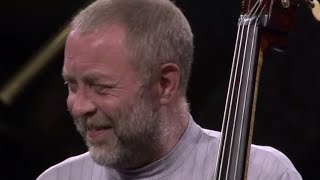 Video thumbnail of "Herbie Hancock, Wayne Shorter, Dave Holland, and Brian Blade - Pathways - 8/15/2004 (Official)"