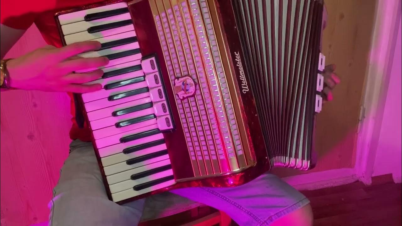 Шикарнейший Аккордеон Вельтмайстер Weltmeister КРАСНЫЙ ПЕРЛАМУТР! 34 ...