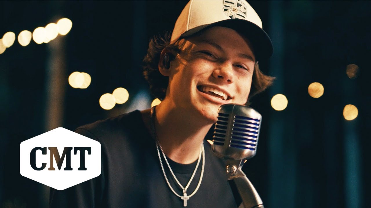 Maddox Batson's Acoustic Fireside Set ft. “Girl In Green” & More | CMT Campfire Sessions