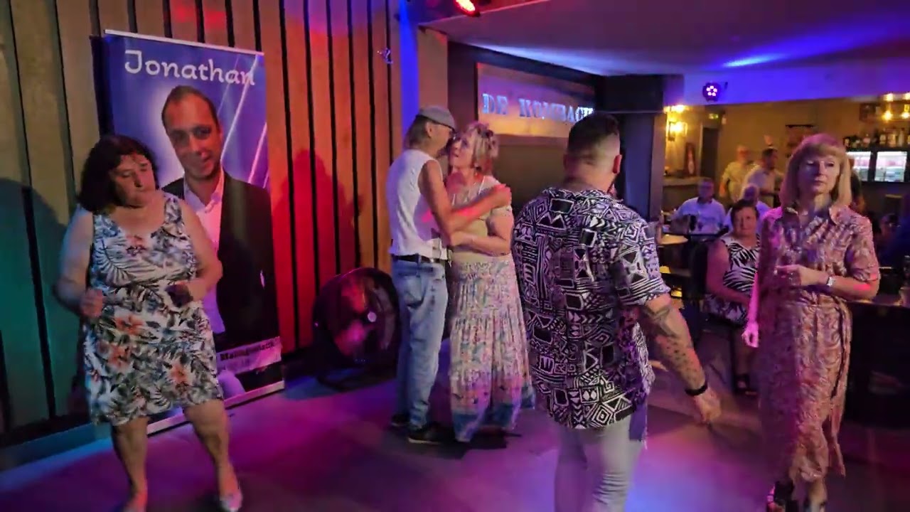 Een huisje op wielen - Gio Vano - De Komback - Voorde