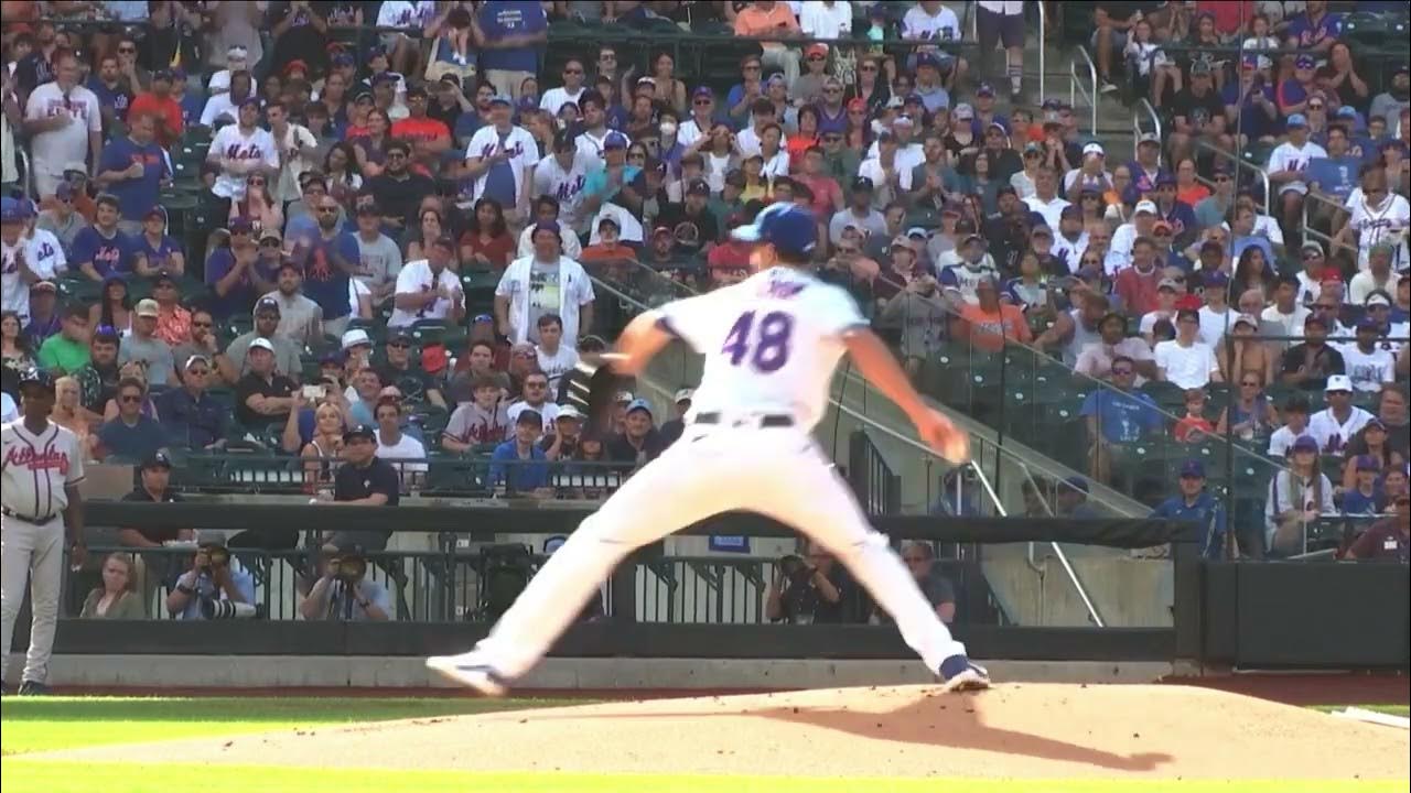 Jacob deGrom 100 MPH Fastball Slow Motion Pitching Mechanics (1st Base