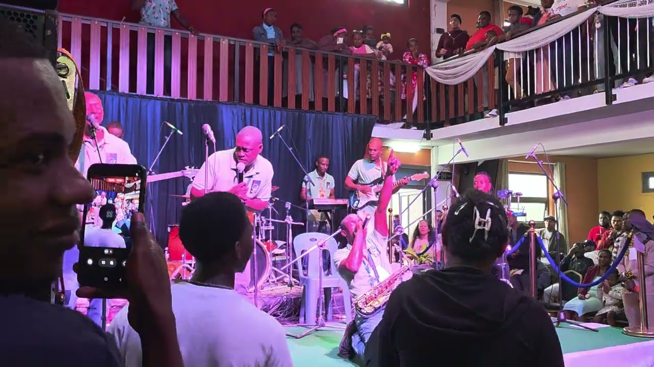 Les Levites (SAMJEF & Lino Samoisy) Live