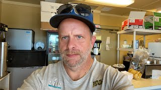Hang out with me in the concession stand!