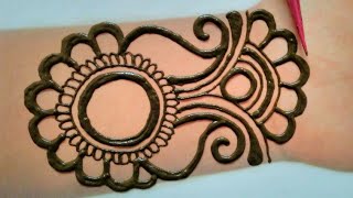 New Arabic henna mehndi design for hand