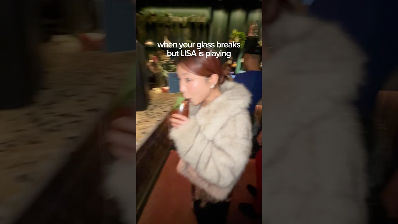 when your glass breaks but LISA is playing #LISA#pressplay#blackpink#blackpinklisa#blink#kpop#shorts