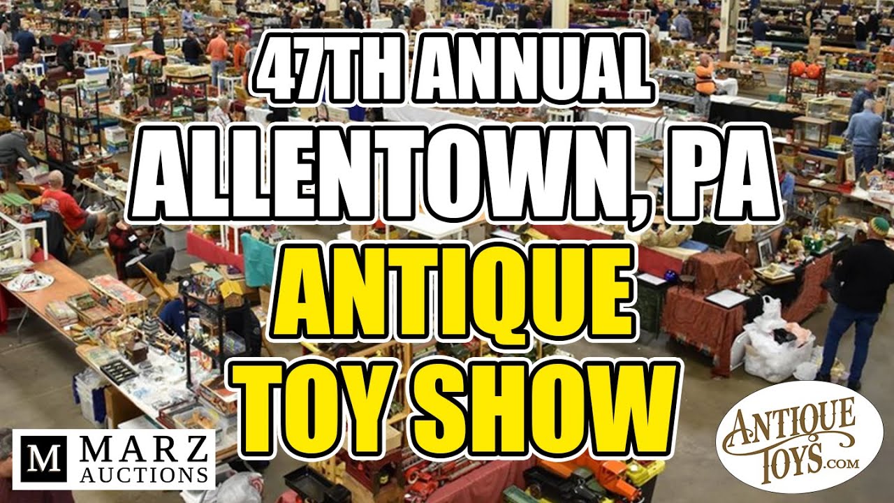 Антикварные игрушки отправляются на 47-ю ежегодную выставку игрушек в Аллентауне, штат Пенсильван...