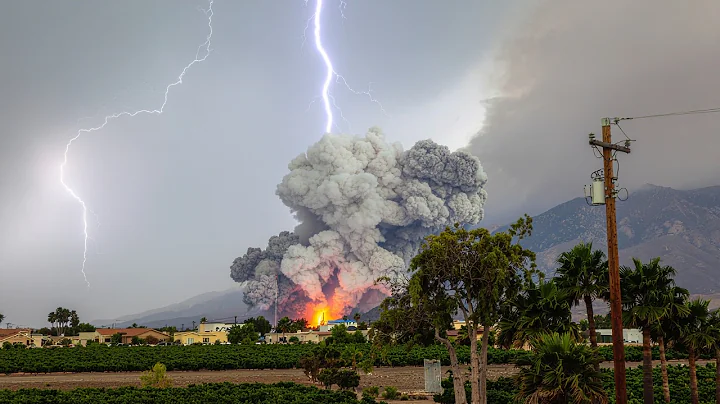 Moments in Nature That Occur Once in a Billion thumbnail