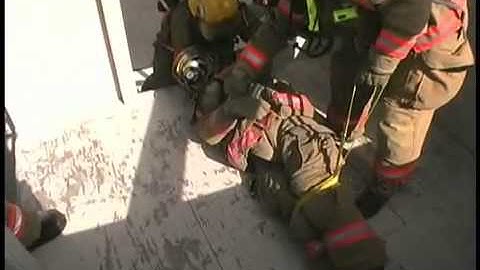 RIT SKILLS - Two Person Drag Down Stairs