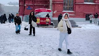 [4K] Snowy Walk in Moscow ❄️The Сity is Being Decorated for the New Year