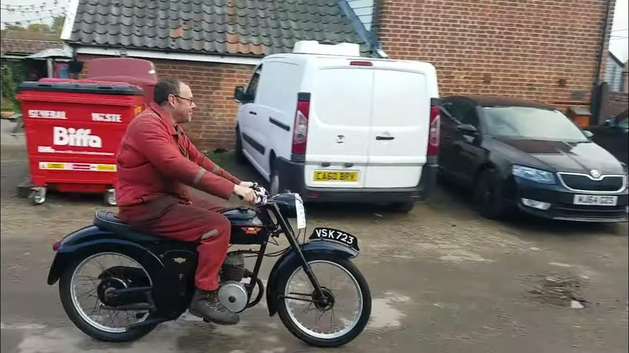 1958 James L15 Cadet 150cc at Andy Tiernans #07948JMS - YouTube