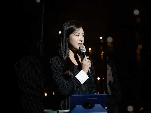 비주얼도 진행도 완벽한 사회자님께 사진선물 📸 Flawless Looks, Flawless Hosting – Here’s a Photo Gift 🎁