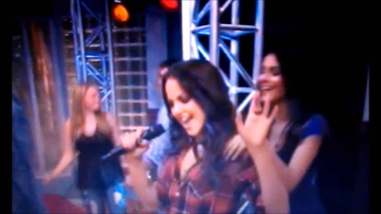 IParty With Victorious - Leave It All To Shine - fullsong - YouTube
