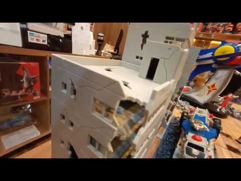 الرجل الحديدي و لميس وكمال