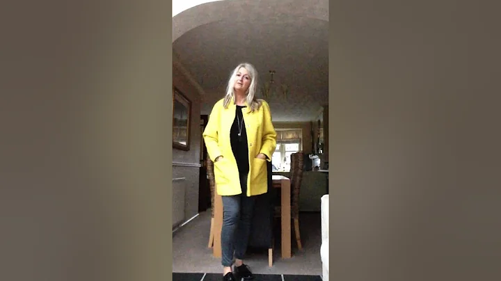 Fifty plus fashion blog