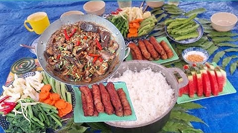 Làm món cá lóc kho tiêu chấm rau luộc