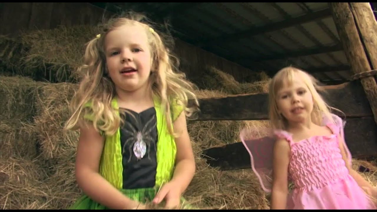 Ti-Ti Nalle - Heinäkeijujen tanssi (musiikkivideo)