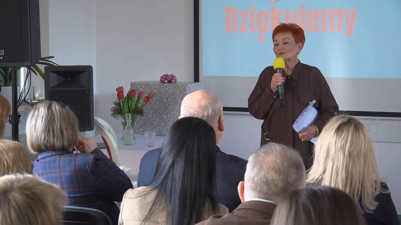 Lata zaangażowania i służby w MOPS Pruszków – Dyrektor Teresa Kostrzewska przeszła na emeryturę