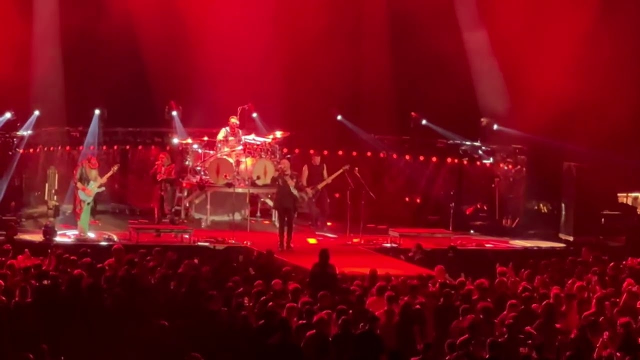 Three Days Grace- Apologies Live Vancouver 2025- FIRST TIME EVER