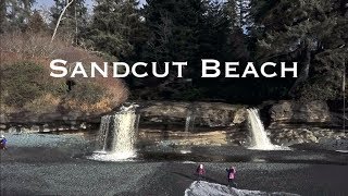 Sandcut beach. location: ~2 km north of french beach, west coast
vancouver island ~45 minute drive from victoria difficulty: we thought
it was easy, 5 min...