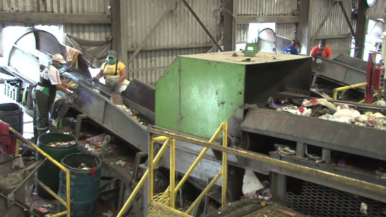 En Monterrey transforman la basura en electricidad - YouTube