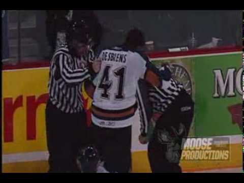 Mike Moore vs Guillaume Desbiens 3/2/10