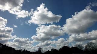 RaphaelTimelapse's London Clouds Timelapse: A Visual Symphony