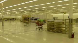 grocery store music but you're stuck at the backrooms screenshot 3