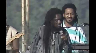 Dennis Brown live at Reggae Sunsplash Montego Bay 1987 Dennis Brown live at Reggae Sunsplash Montego Bay 1987