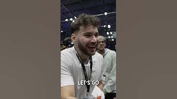 Adin Ross Freaks Out from MAGIC TRICK! 😱🪄 #adinross #streamers #famous #tmz